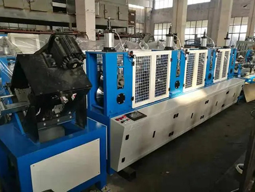 紙護(hù)角生產(chǎn)線